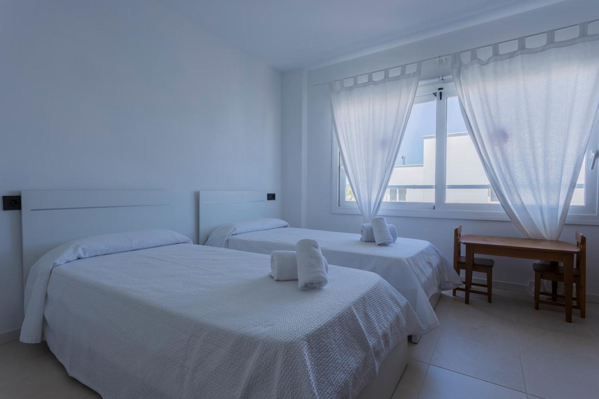 V196 Villa Brisa By Menorcarentals Villas Son Bou Ngoại thất bức ảnh